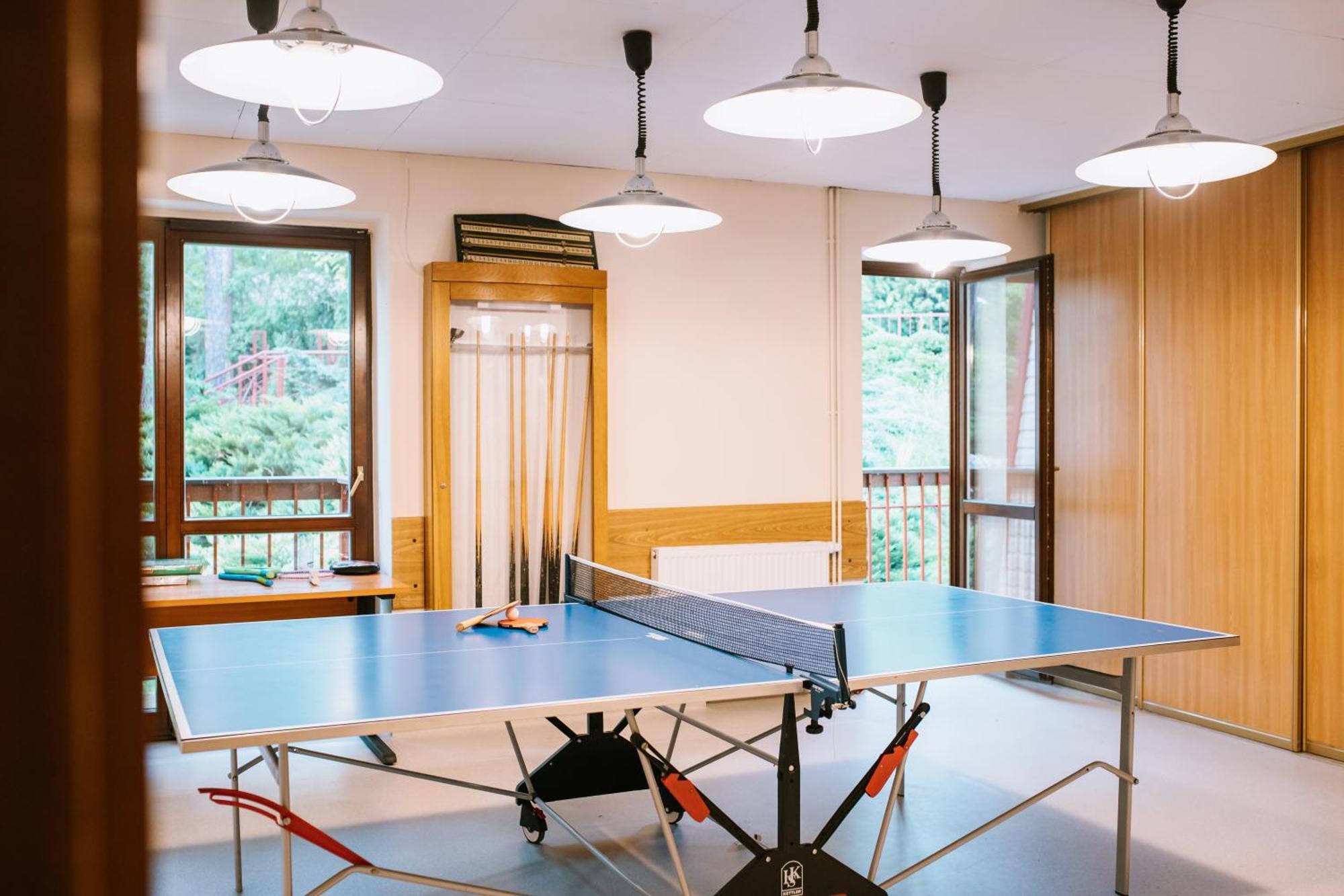Hotel Osrodek Szkoleniowo Wypoczynkowy Roznow Exteriér fotografie